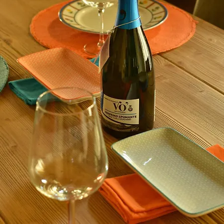 Welc-om Casa A Colori Nel Borgo Apartment